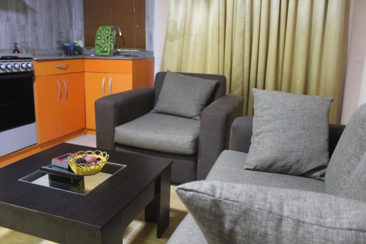 Hillside Gardens Ltd Hotel Lagos Bagian luar foto